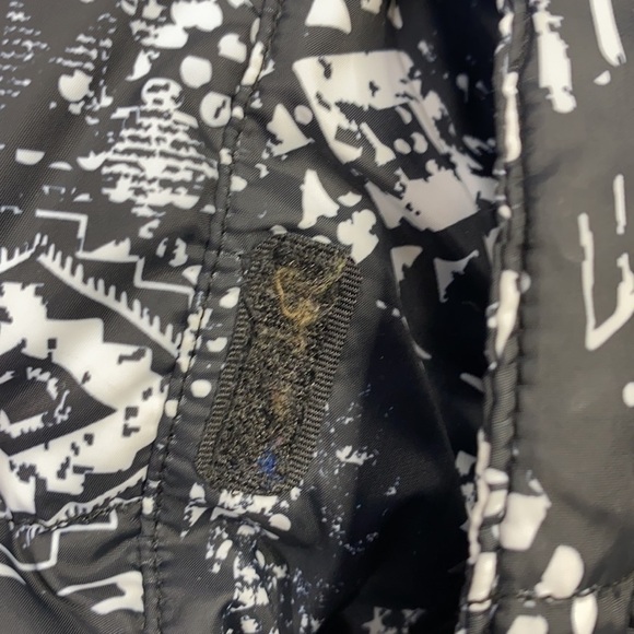 Jupa Sports Black & White Jacket Size 16 Girls - Picture 11 of 11